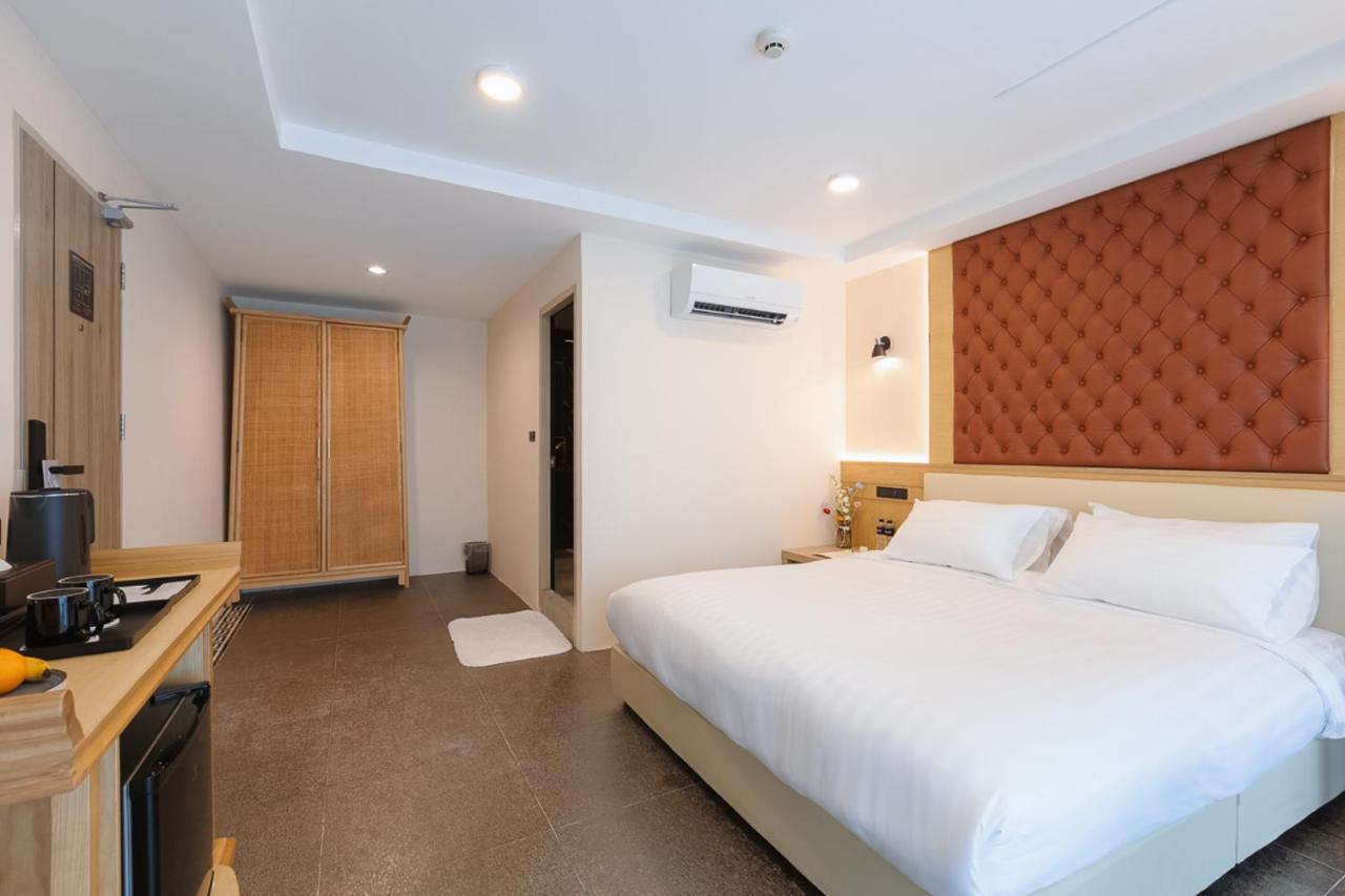 Heaven Boutique Hotel กรุงเทพมหานคร ภายนอก รูปภาพ