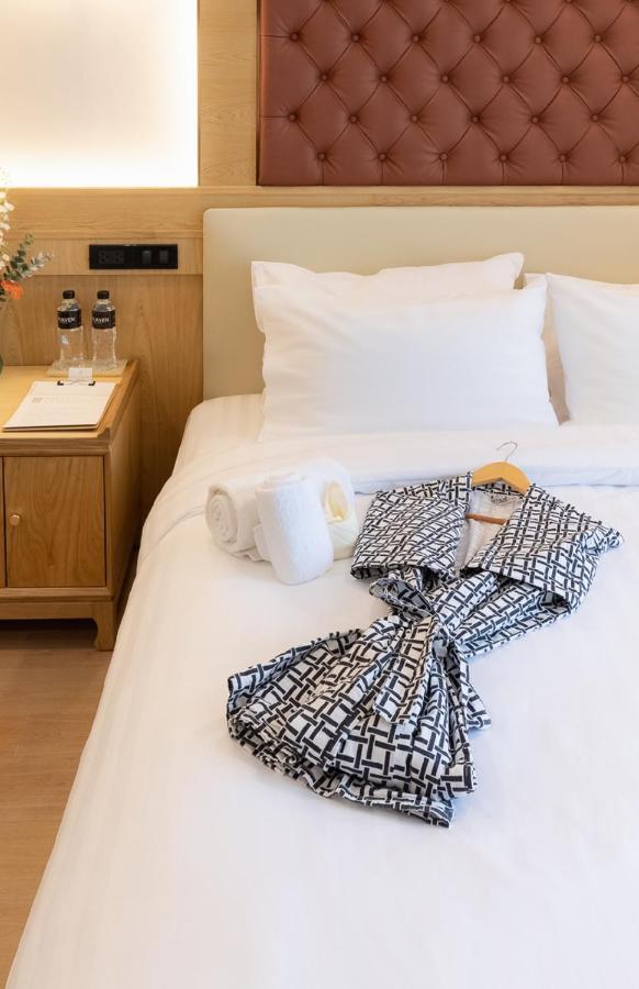 Heaven Boutique Hotel กรุงเทพมหานคร ภายนอก รูปภาพ